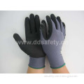 13 Gauge Grey Nylon Shell Black Nitrile Coating Sandy Finish Safety Glove (DNN454)